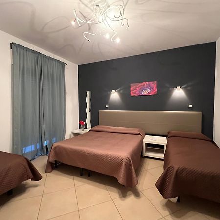 B&B A Due Passi San Giovanni Gemini Екстер'єр фото