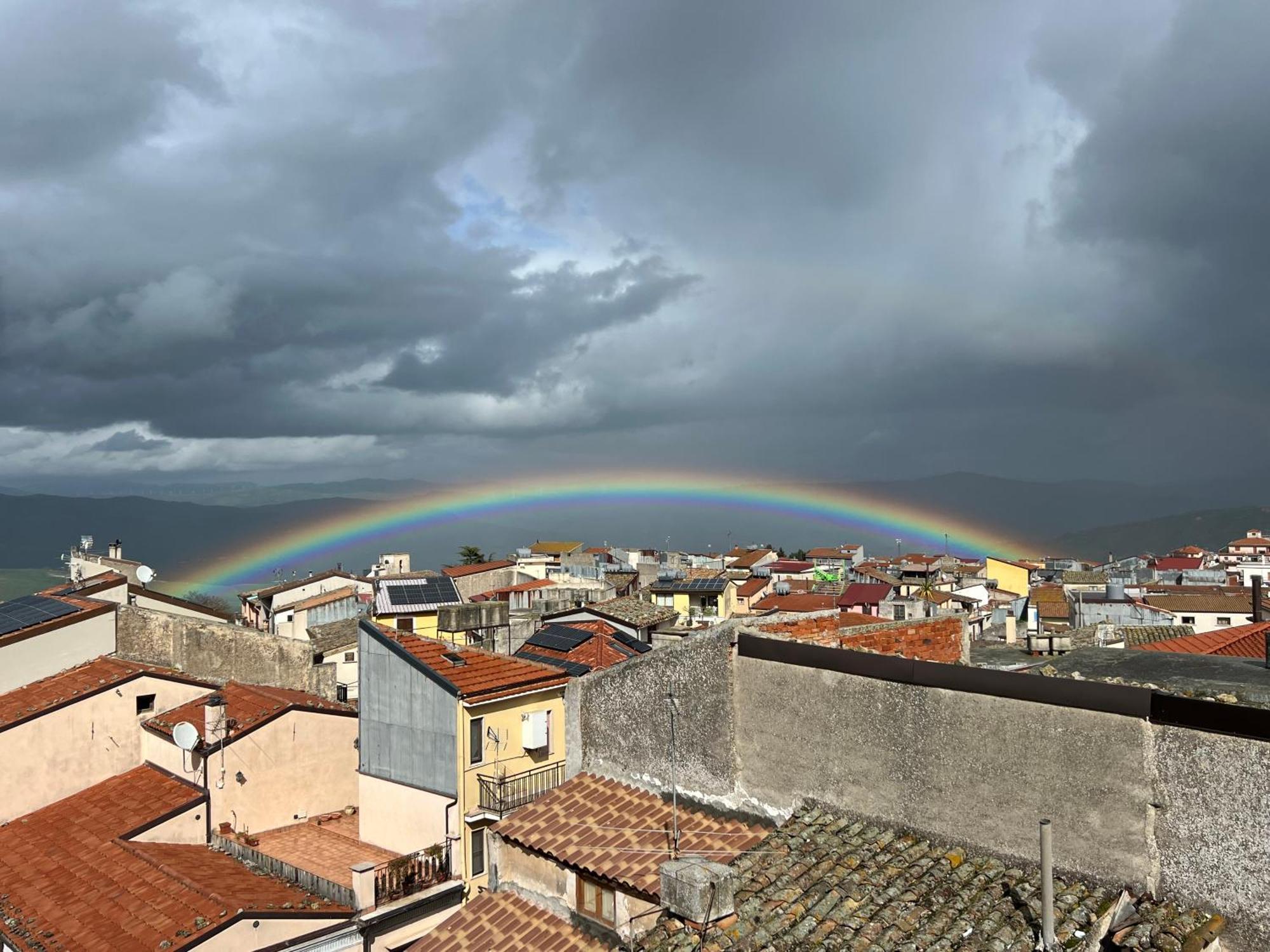 B&B A Due Passi San Giovanni Gemini Екстер'єр фото
